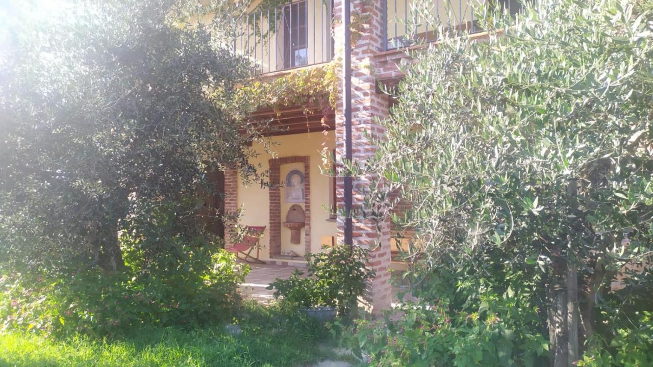 Lauriano B&B Naturin - Cascina Colombaro מראה חיצוני תמונה