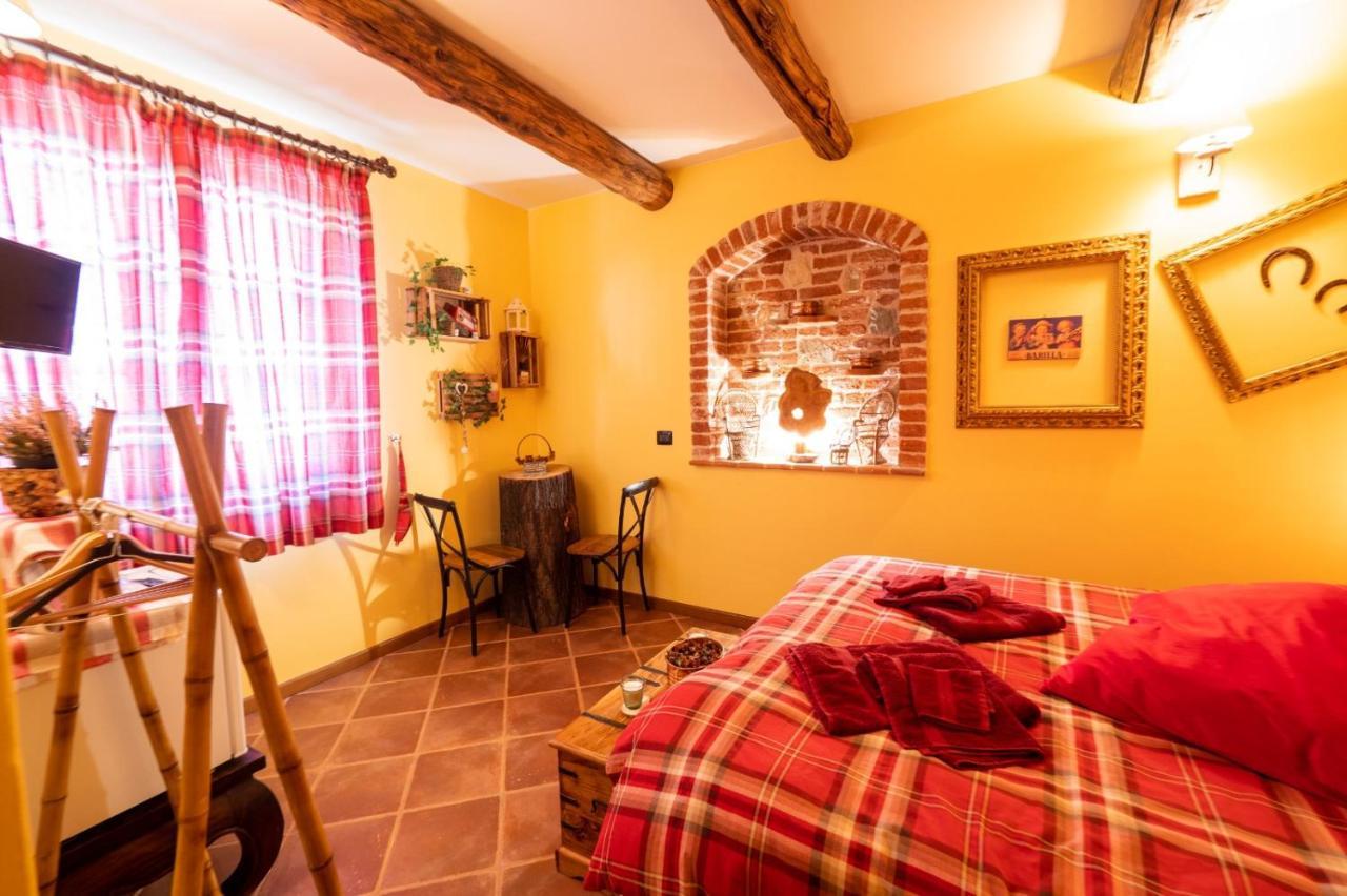 Lauriano B&B Naturin - Cascina Colombaro מראה חיצוני תמונה