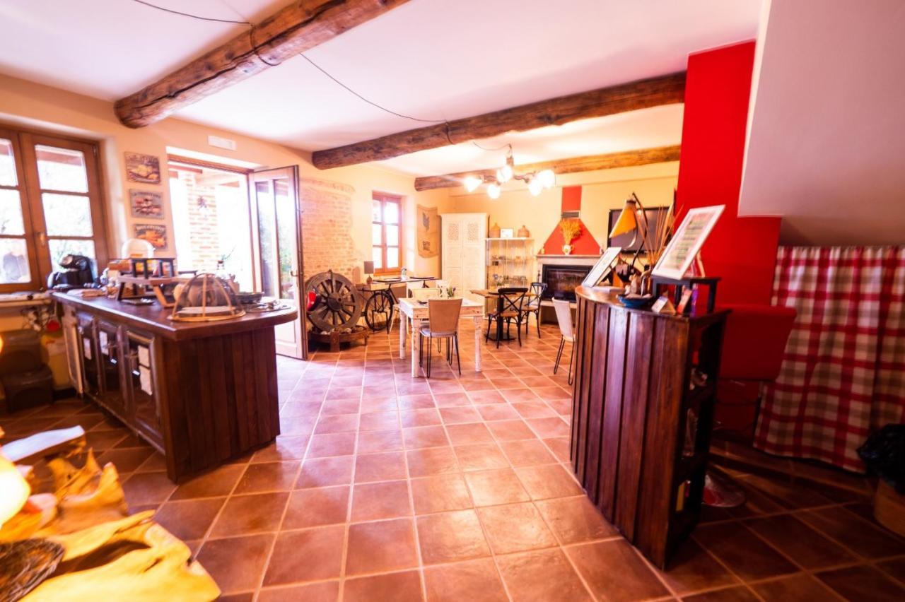 Lauriano B&B Naturin - Cascina Colombaro מראה חיצוני תמונה