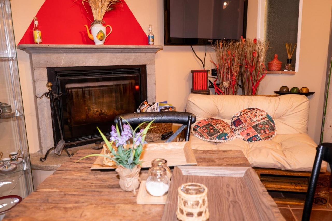 Lauriano B&B Naturin - Cascina Colombaro מראה חיצוני תמונה